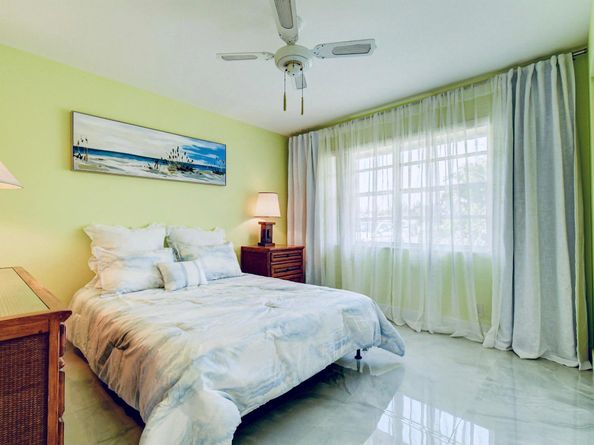 159 Lake Meryl Drive, West Palm Beach FL 33411