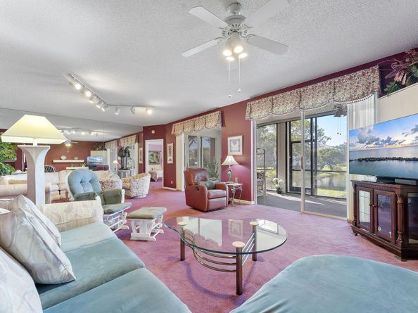 11595 Briarwood Circle 1, Boynton Beach FL 33437