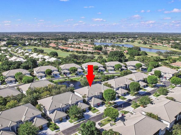 11595 Briarwood Circle 1, Boynton Beach FL 33437