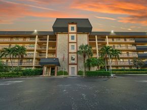 5340 NW 2nd Ave PH26, Boca Raton FL 33487