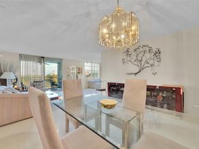 5340 NW 2nd Ave PH26, Boca Raton FL 33487