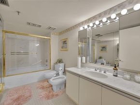 5340 NW 2nd Ave PH26, Boca Raton FL 33487