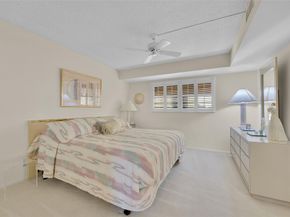 5340 NW 2nd Ave PH26, Boca Raton FL 33487