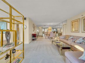 5340 NW 2nd Ave PH26, Boca Raton FL 33487