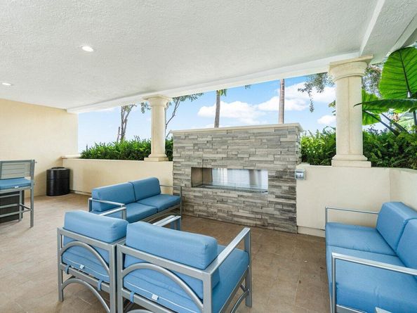 2650 Lake Shore Drive 1503, Riviera Beach FL 33404