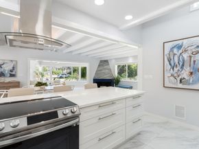 3021 NE 23rd Ave, Lighthouse Point FL 33064