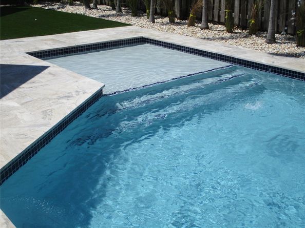 3021 NE 23rd Ave, Lighthouse Point FL 33064