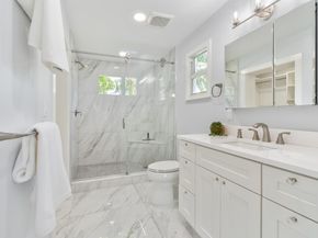 3021 NE 23rd Ave, Lighthouse Point FL 33064