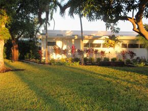 3021 NE 23rd Ave, Lighthouse Point FL 33064