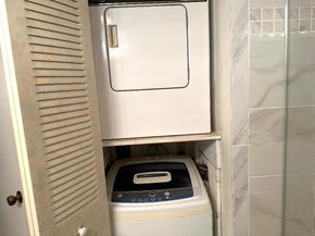 8305 Casa Del Lago E, Boca Raton FL 33433