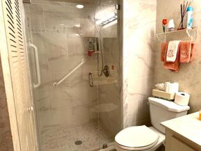 8305 Casa Del Lago E, Boca Raton FL 33433