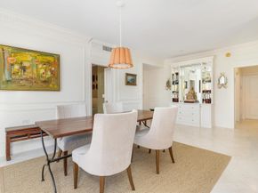 429 Australian Avenue 110, Palm Beach FL 33480