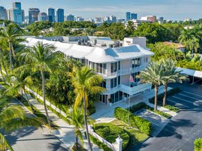 429 Australian Avenue 110, Palm Beach FL 33480