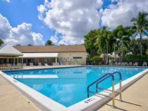 3233 Perimeter Drive 2511, Greenacres FL 33467