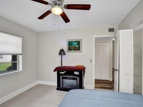 140 Lake Meryl Drive 140, West Palm Beach FL 33411