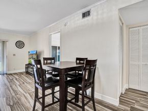 140 Lake Meryl Drive 140, West Palm Beach FL 33411