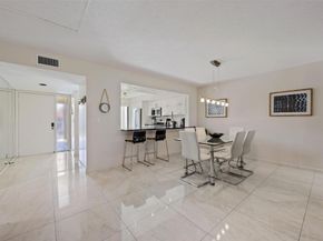 5659 Fairway Park Drive 203, Boynton Beach FL 33437