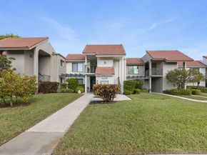 5659 Fairway Park Drive 203, Boynton Beach FL 33437