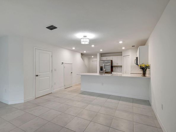 6851 Broadwater Lane, Lake Worth FL 33467