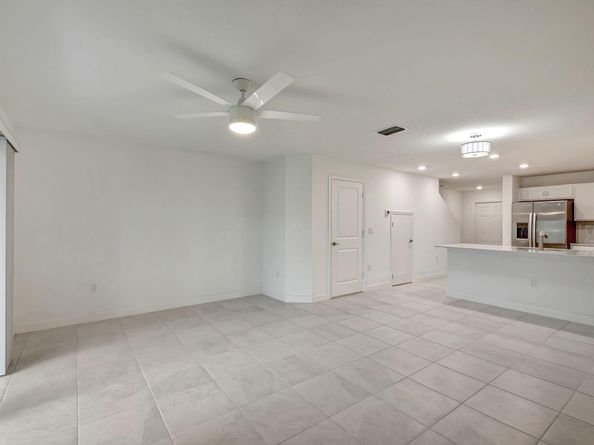 6851 Broadwater Lane, Lake Worth FL 33467