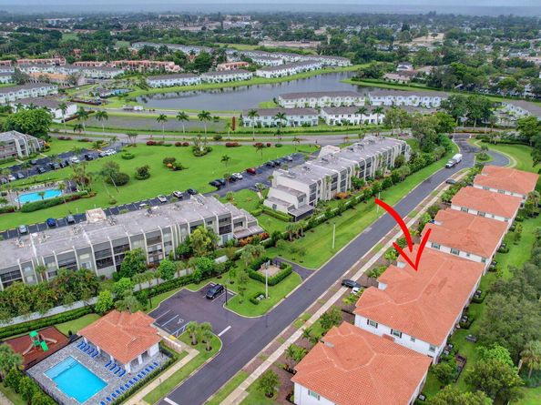 6851 Broadwater Lane, Lake Worth FL 33467