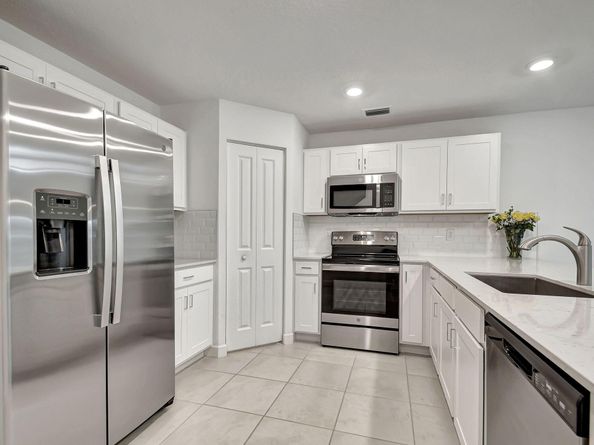 6851 Broadwater Lane, Lake Worth FL 33467