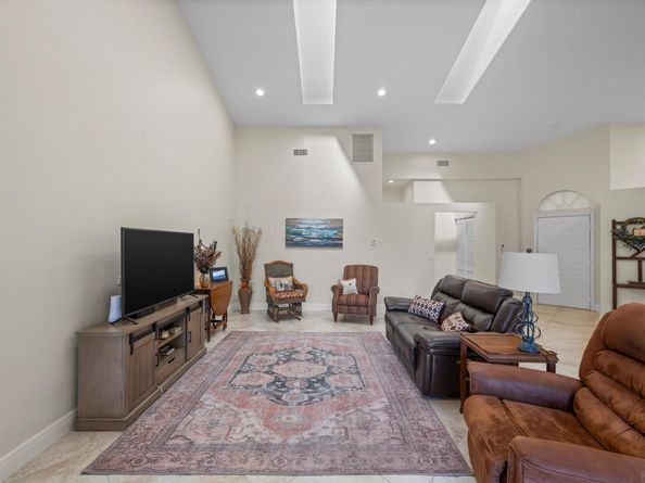 1802 Rosewood Way, Palm Beach Gardens FL 33418