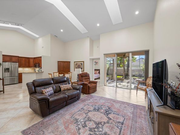 1802 Rosewood Way, Palm Beach Gardens FL 33418