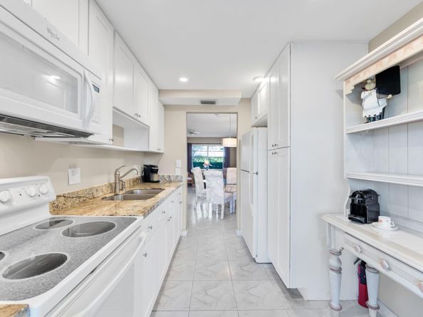 7390 NW 1st St 104, Margate FL 33063