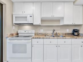 7390 NW 1st St 104, Margate FL 33063