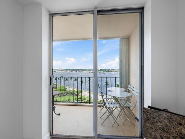 1801 S Flagler Drive 1206, West Palm Beach FL 33401