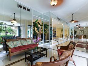 5600 N Flagler Drive 1906, West Palm Beach FL 33407