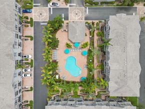 1861 Coral Heights Blvd 502, Oakland Park FL 33308