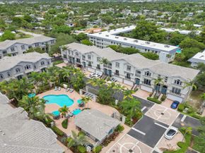 1861 Coral Heights Blvd 502, Oakland Park FL 33308