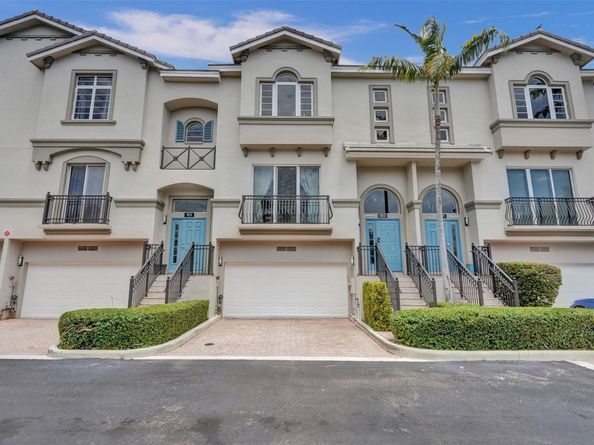 1861 Coral Heights Blvd 502, Oakland Park FL 33308
