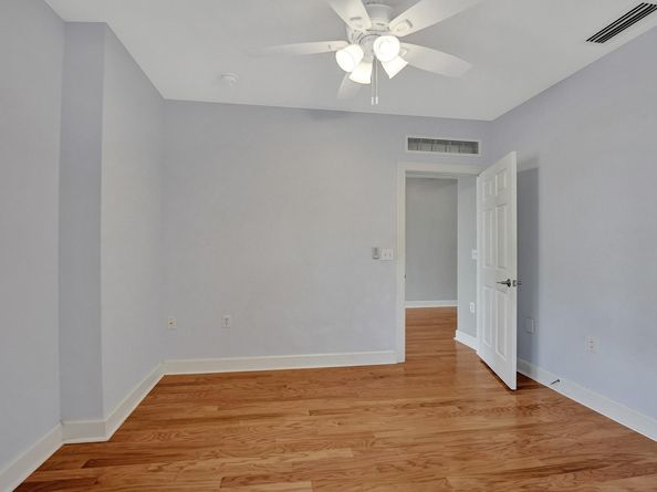 1861 Coral Heights Blvd 502, Oakland Park FL 33308
