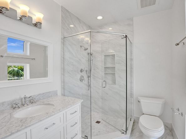 1861 Coral Heights Blvd 502, Oakland Park FL 33308
