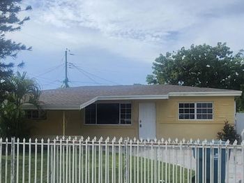 710 NW 176th Ter