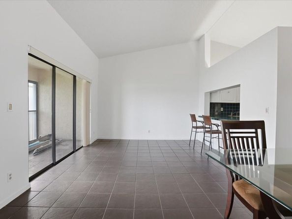 208 Lincoln Ct 208, Deerfield Beach FL 33442