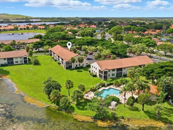 208 Lincoln Ct 208, Deerfield Beach FL 33442