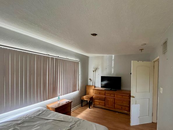 1424 Crest Drive, Lake Worth FL 33461