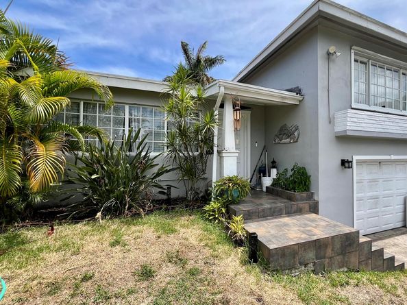 1424 Crest Drive, Lake Worth FL 33461