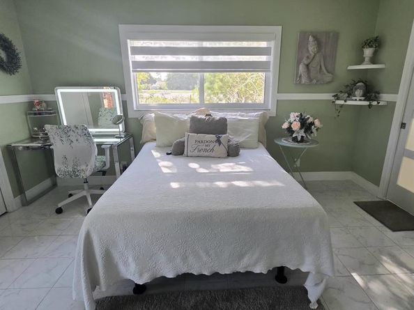 114 Greenbrier C, West Palm Beach FL 33417