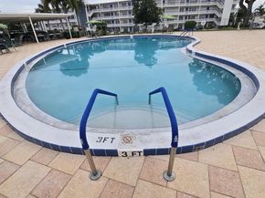 114 Greenbrier C, West Palm Beach FL 33417