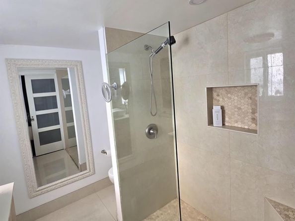 114 Greenbrier C, West Palm Beach FL 33417