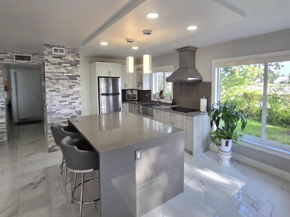 114 Greenbrier C, West Palm Beach FL 33417