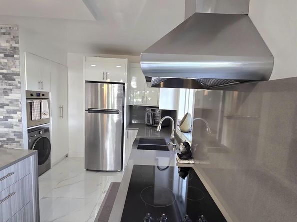 114 Greenbrier C, West Palm Beach FL 33417