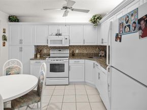 4101 Coral Tree Circle 111, Coconut Creek FL 33073