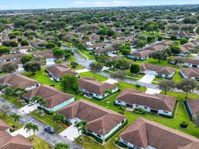 9800 Tabebuia Tree Drive A, Boynton Beach FL 33436