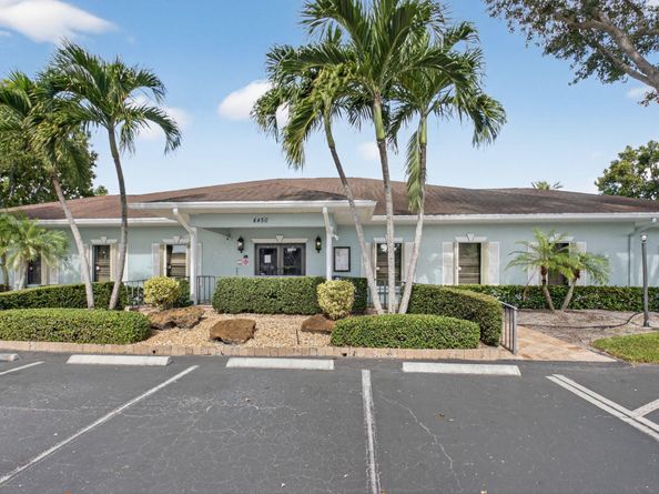 9800 Tabebuia Tree Drive A, Boynton Beach FL 33436